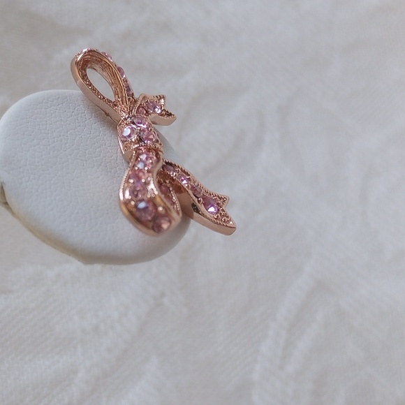 KJL Bow Pink Rhinestone Rose Gold Post Earrings - Picture 3 of 5